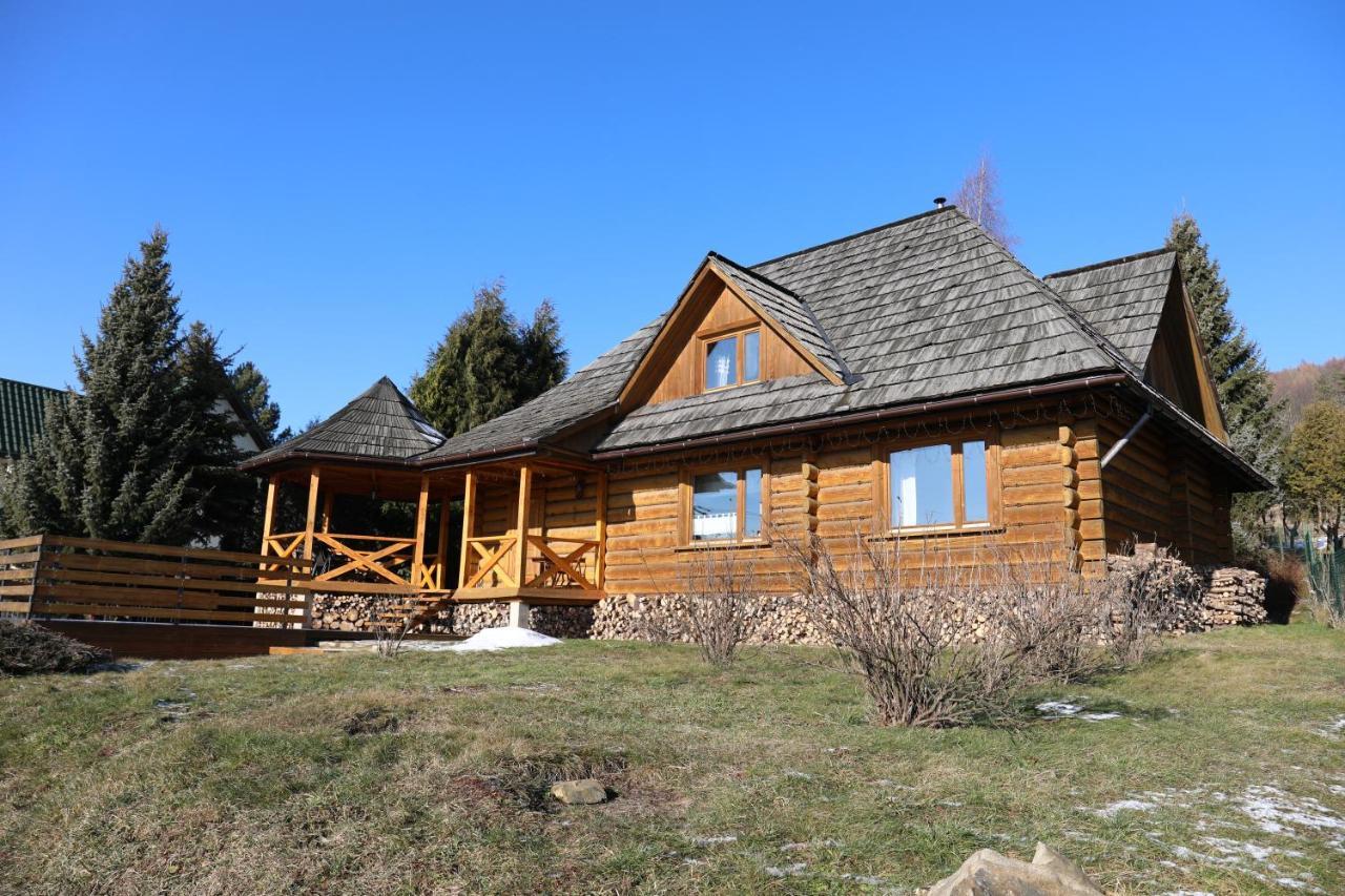 Villa Lupus Ustrzyki Dolne Esterno foto